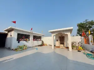 Hathi waale baba Sajaon Laar Deoria