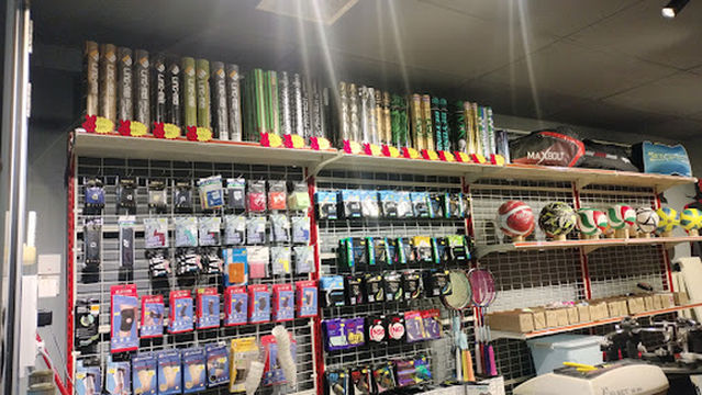 Sinamax Badminton Court