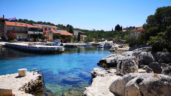 Just Dive Croatia / Diving Center in Biograd na Moru