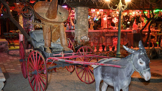 Ruben's Ranch - Entertainment, Art and Magic