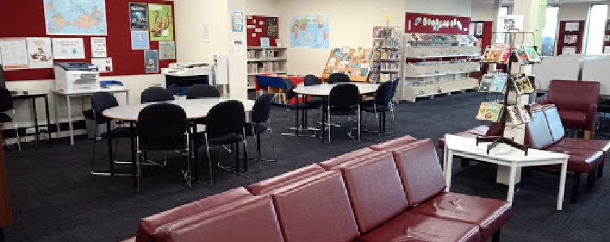 Gladstone Park Community Library
