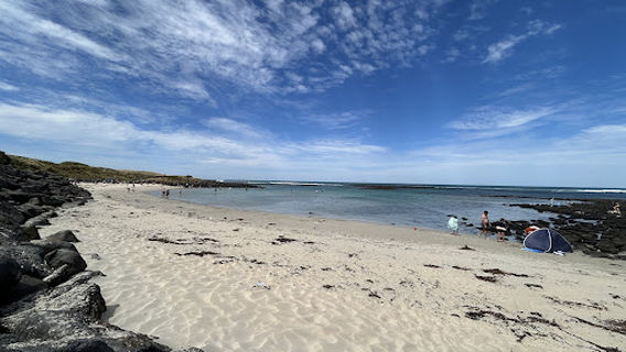Pea Soup Beach No 2