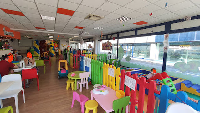 White Rabbit Playland & Cafe