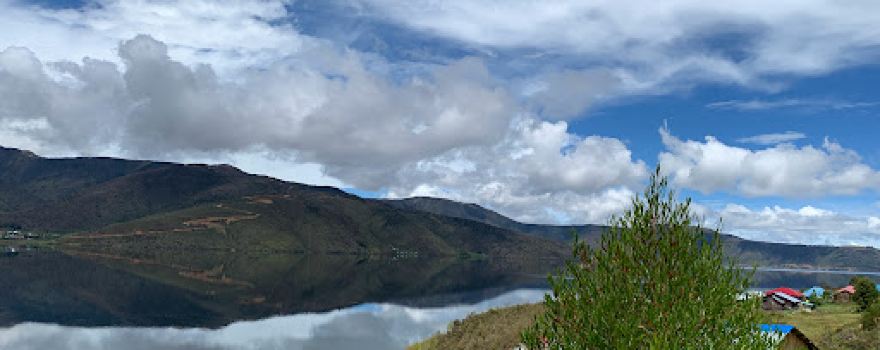 Danau Anggi Giji