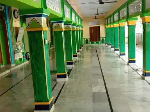 JAMA MASJID TURSHAMPUR (JAMIA MOSQUE )