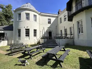 Harvester Mansion House Reading