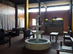 La Noche Lounge Bar