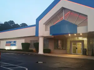 Showtime Bowling Center