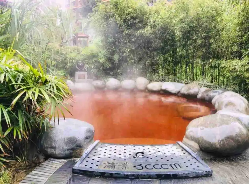 3_Baye 3000m Hot Spring