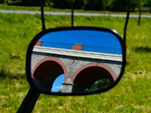 Železniční viadukt u Jezernice