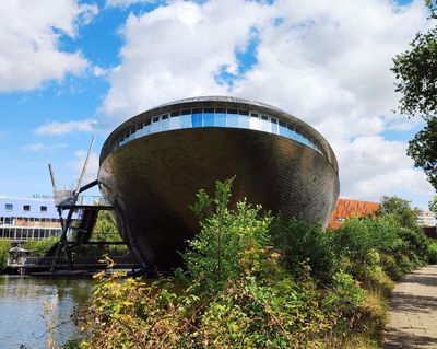 Universum Science Center
