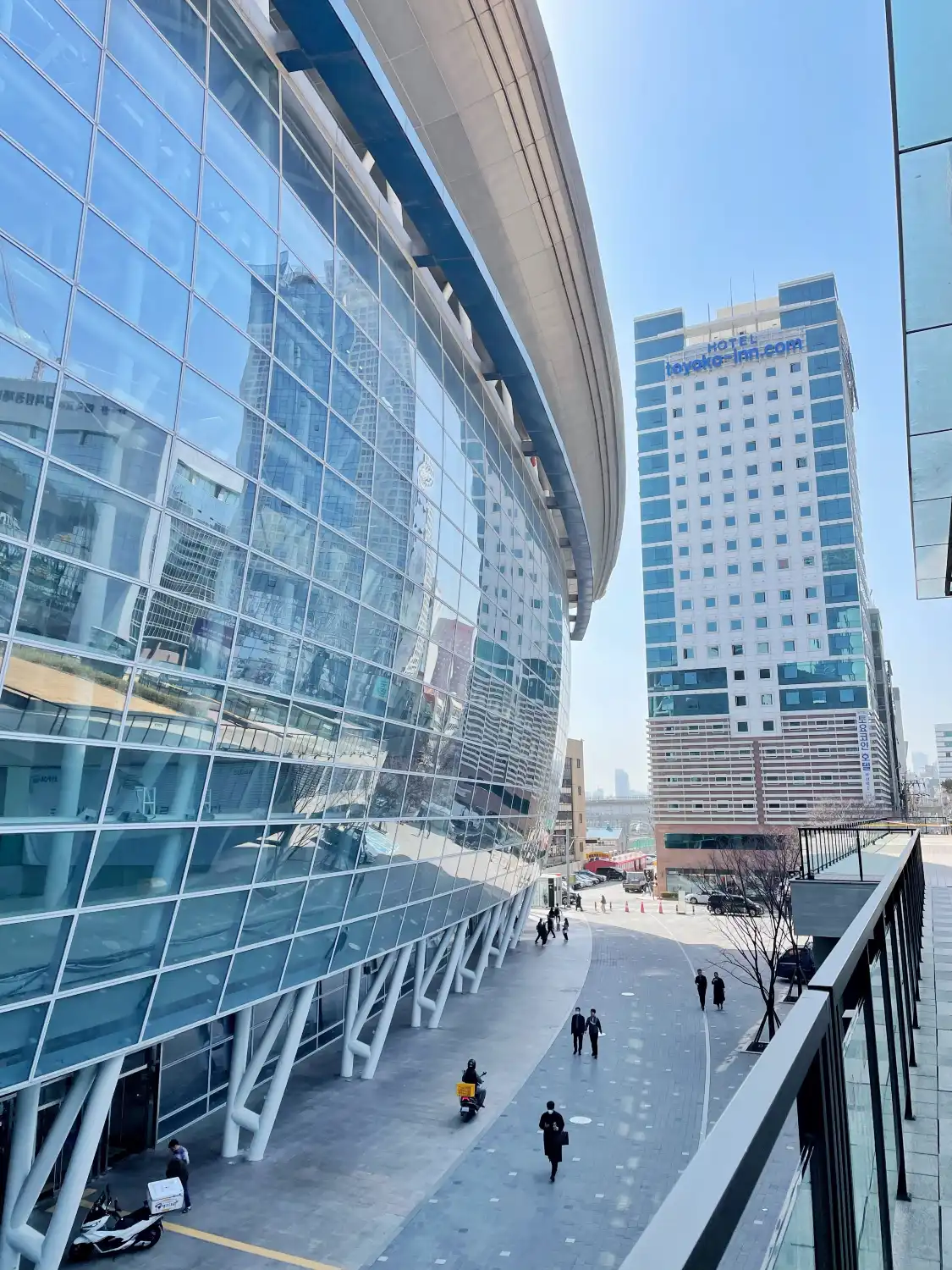 釜山站廣場附近的飯店