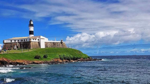 Barra Lighthouse - Santo Antônio da Barra Fort