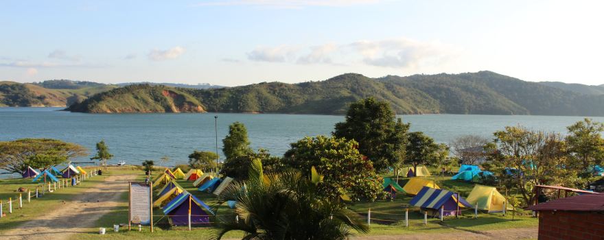 Zona de camping lago calima berlin