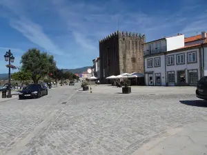 Torres de Sao Paulo e da Cadeia Velha