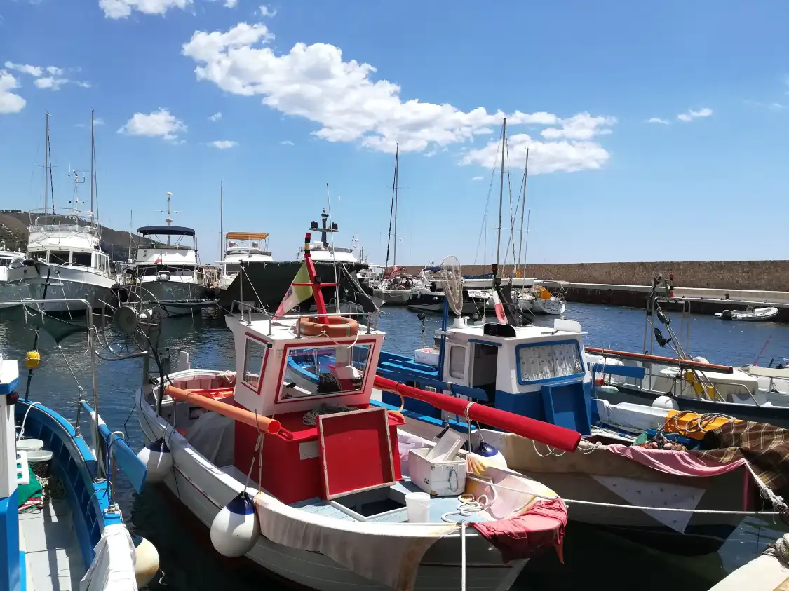 Hotels near Port of Sperlonga