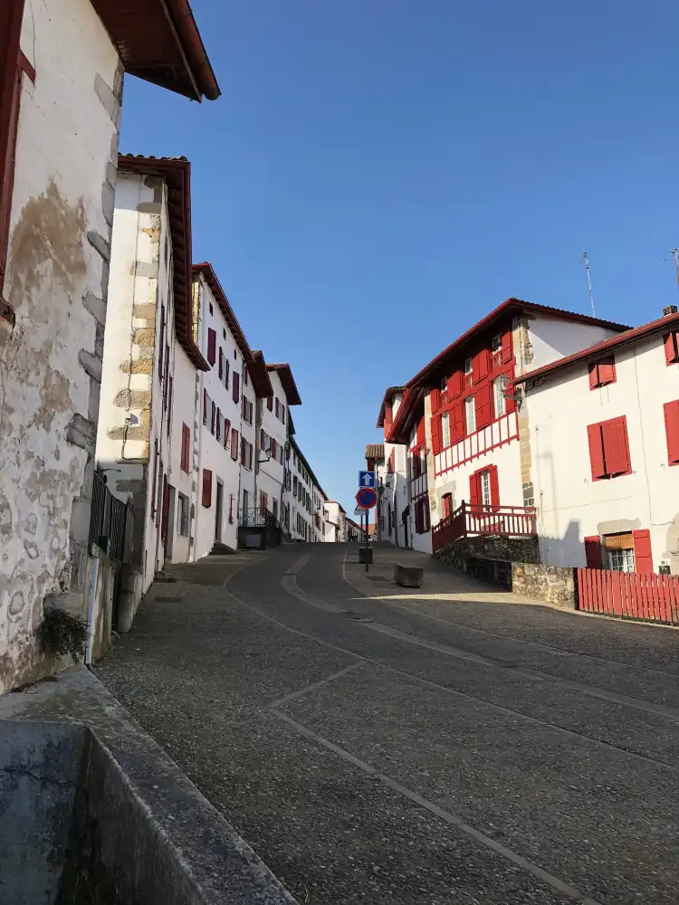 Hotels in Larressore