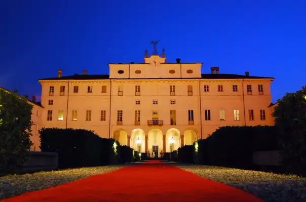 Hotels in Orio Litta