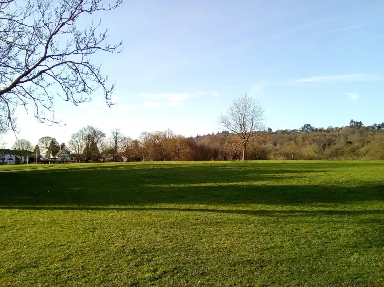 Hôtels à : Rednal
