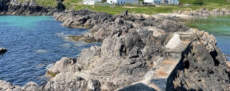 Carraig Fhada Lighthouse