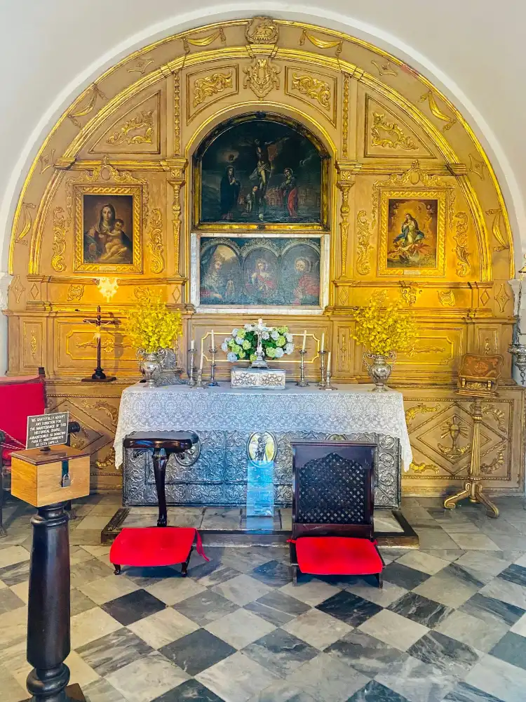 Hotels near Chapel of Christ the Savior (Capilla de Cristo)
