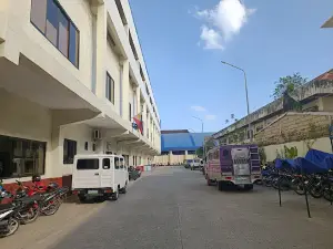 Joaquin F. Enriquez Memorial Sports Complex
