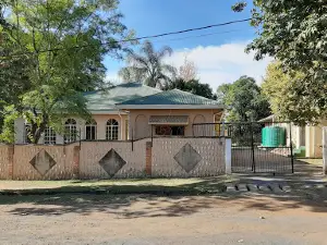 Jamia Miftaahul Falaah- Jamaat Khana