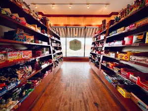 Palmer's Olde Tyme Candy Shoppe