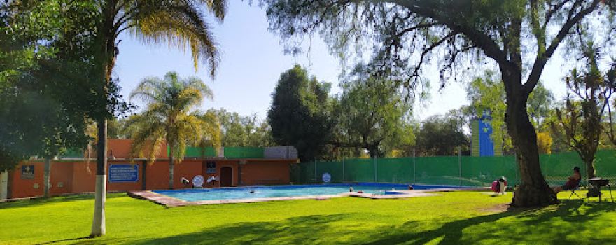 Xhandos Balneario de Aguas Termales