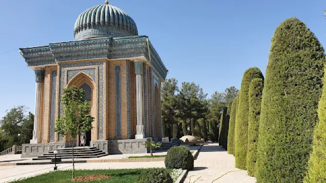 İmam-ı Maturidi hazretleri kabri ziyaretgahı