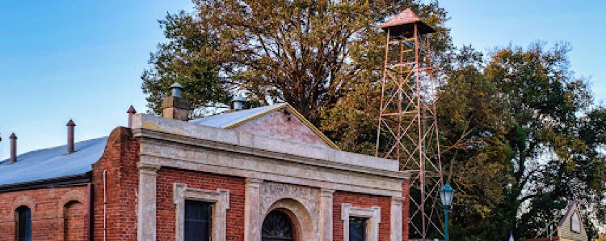 Chiltern Athenaeum Museum