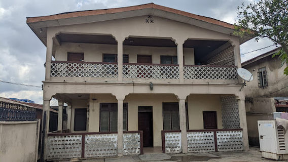 Lastborn data deal & suzzy Lingerie