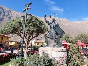 Plaza de Armas de Ollantaytambo