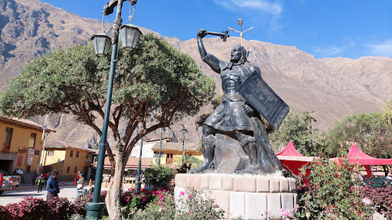 Plaza de Armas de Ollantaytambo