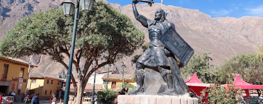 Plaza de Armas de Ollantaytambo