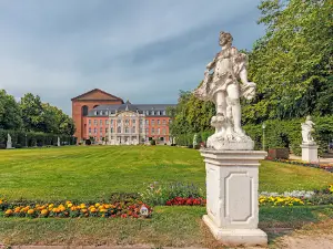 Palastgarten