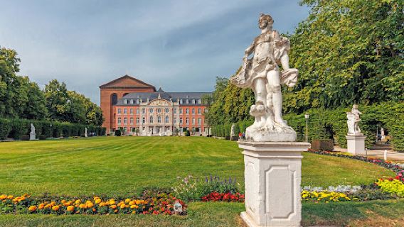 Palastgarten