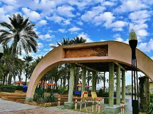 Larestan Palm Park