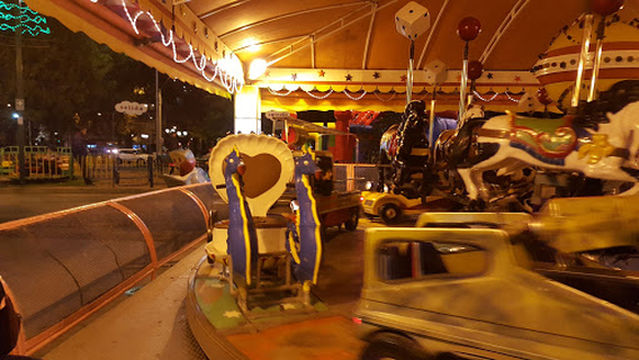 PLAZA SIMÓN BOLIVAR