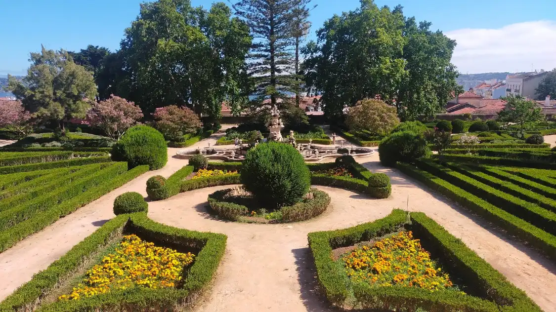 Hotel dekat Ajuda Botanical Garden