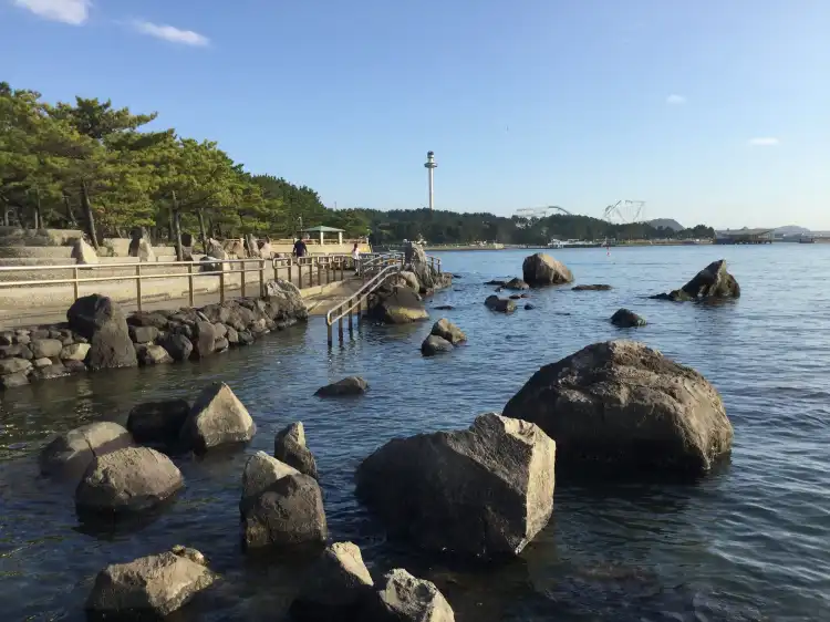 Hotels near Marine Park