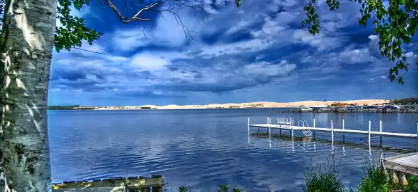 Hotels near Silver Lake State Park
