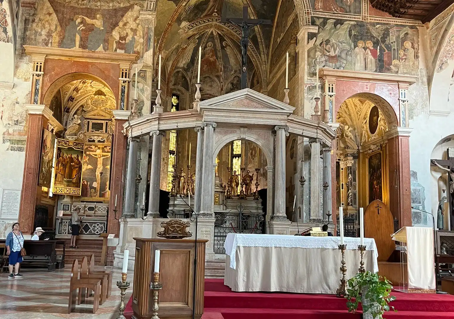 サンフェルモ教会周辺のホテル