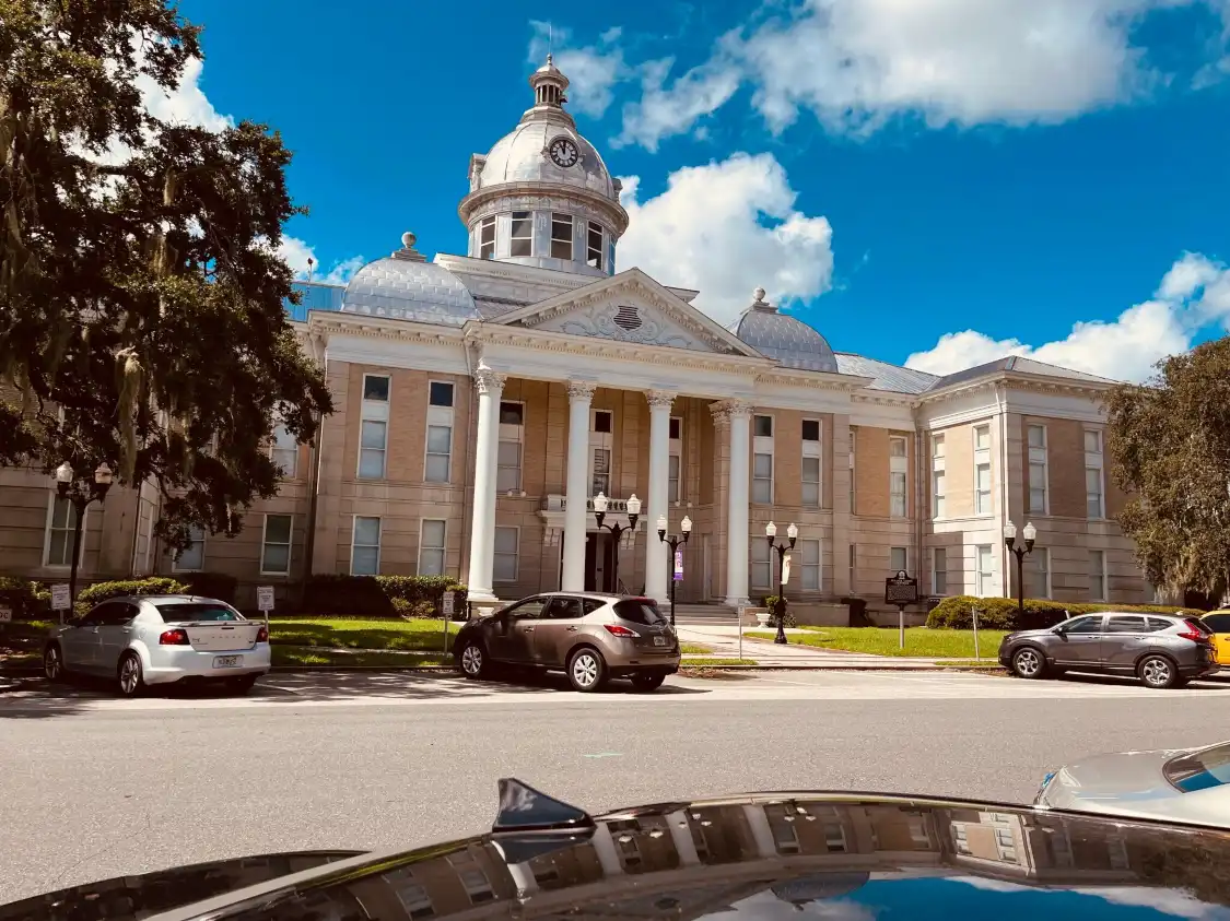 Hotels in der Nähe von Polk County History Center