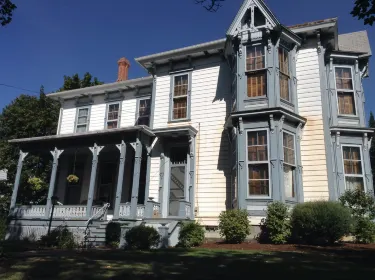 McConnell Mansion