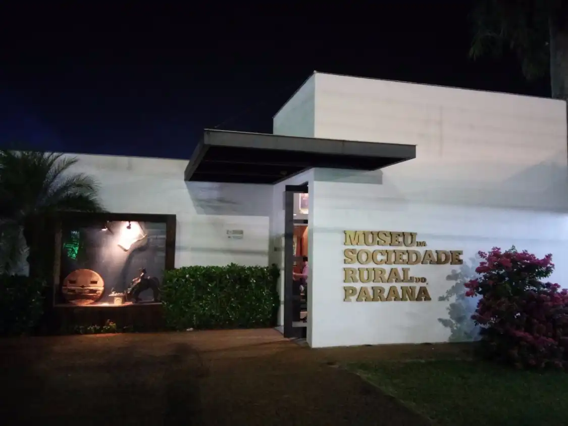 Các khách sạn gần Rural Society Museum of Parana