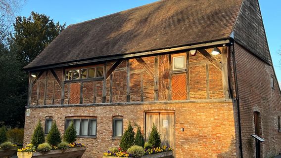 Eastcote House Gardens