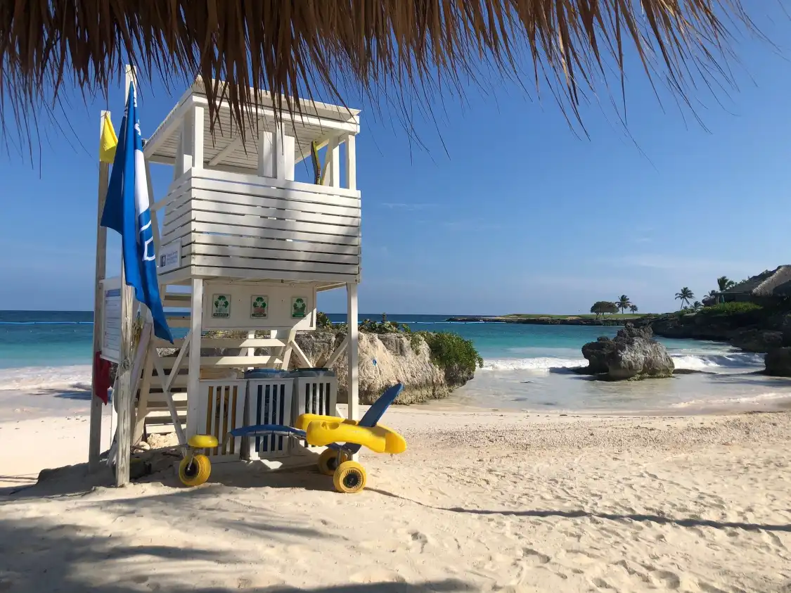 Hotels near Caleton Beach Club By Eden Roc