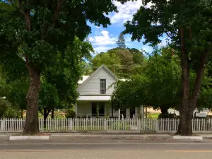 Highland Art Center