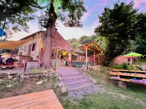 Camping Domaine Le Peyral